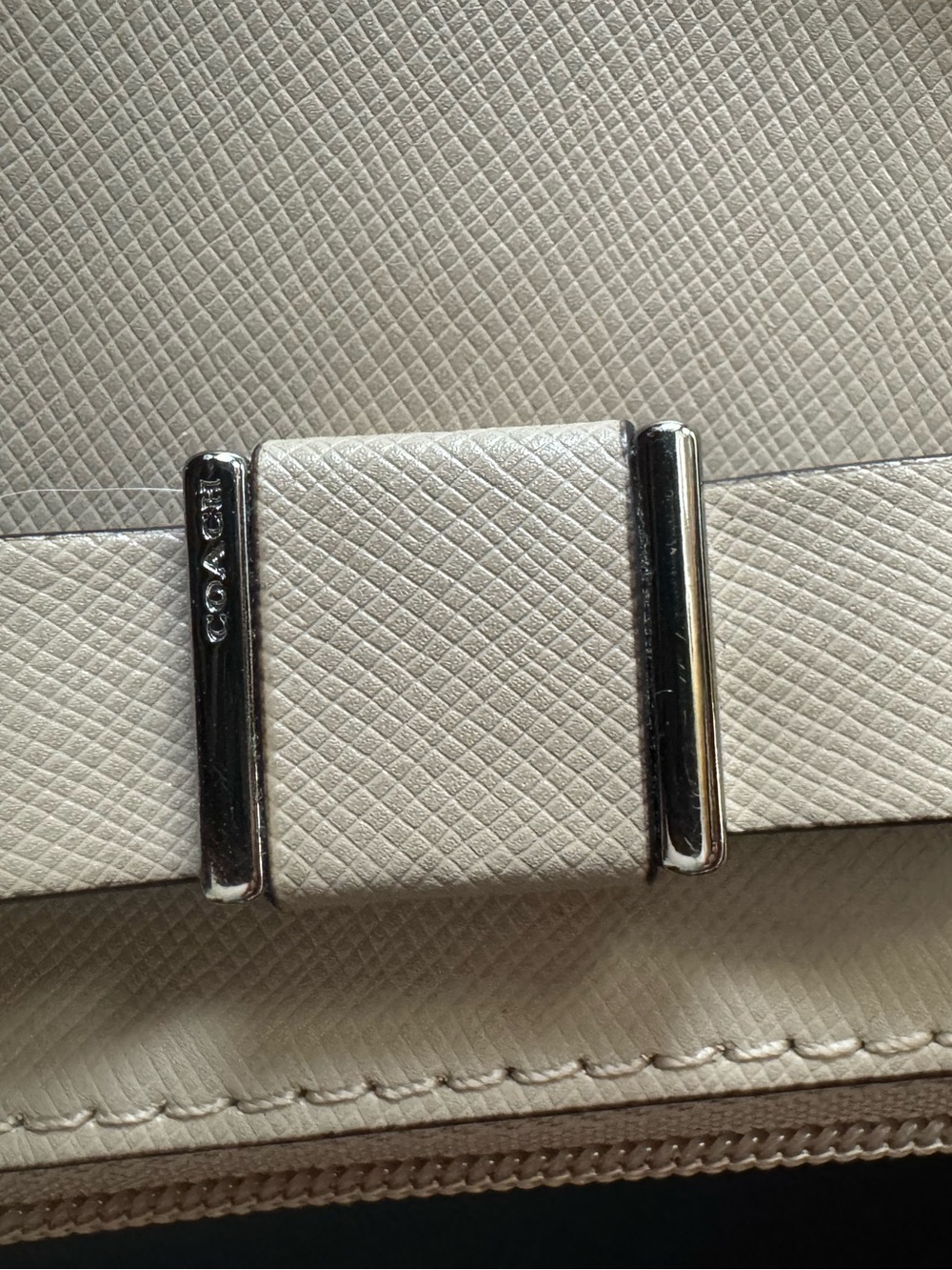 Coach Darcy Bow Pebbled Leather Wristlet - Picture 7 of 7